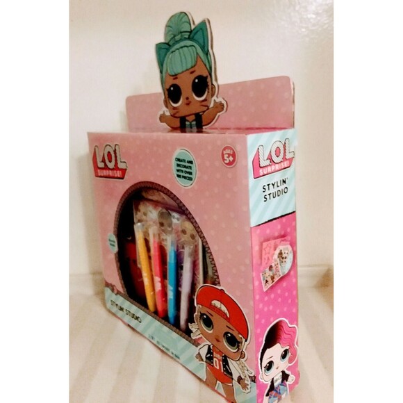 LOL Surprise Stylin Studio Set 100 Pc - Picture 3 of 5